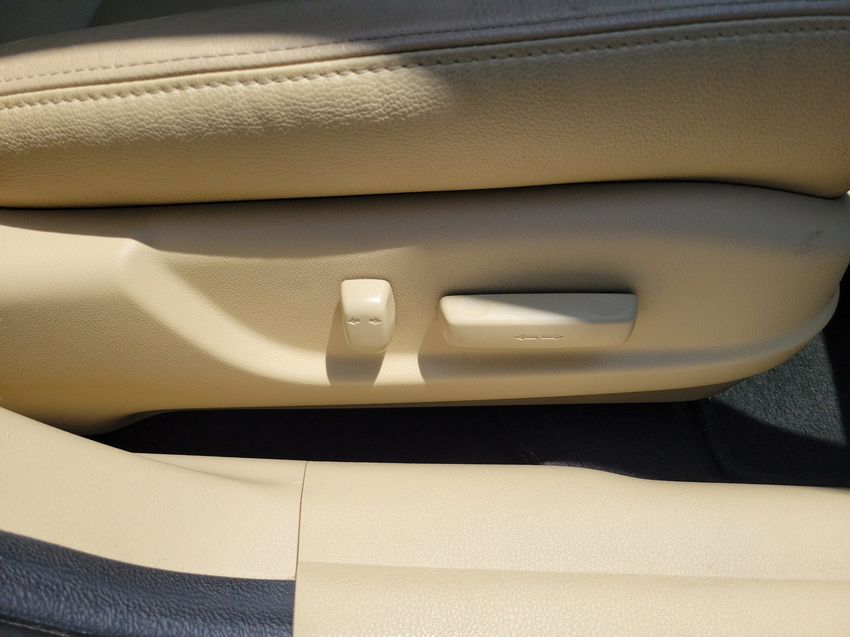 Used 2010 Honda Crosstour EX-L image 20