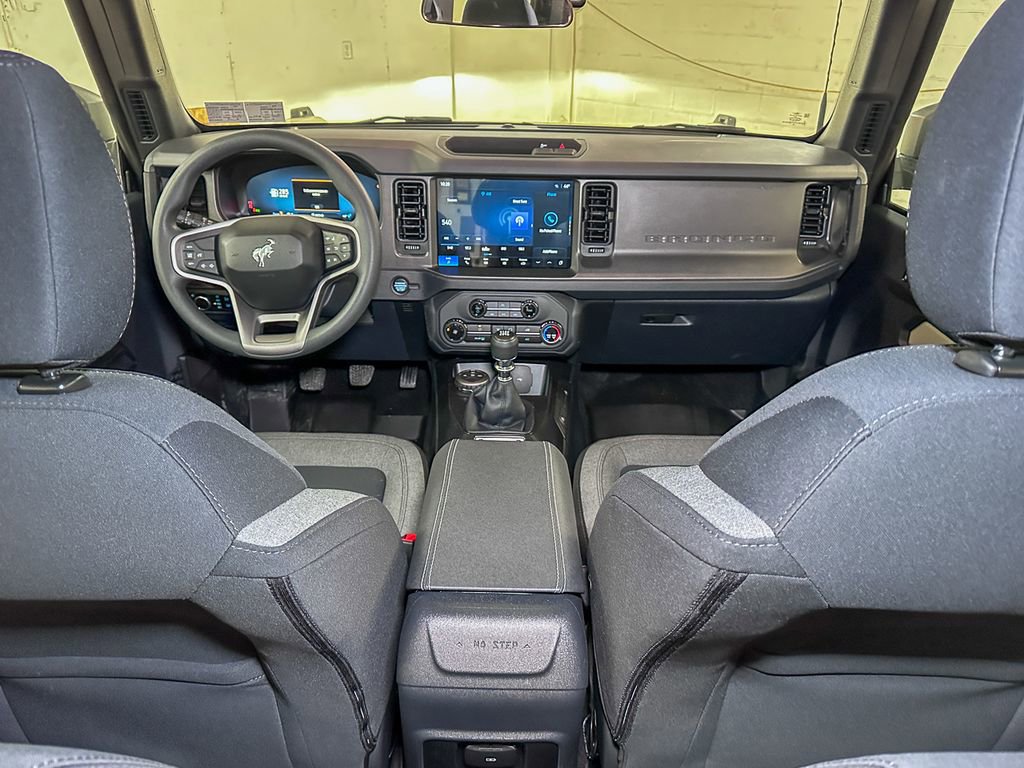 Certified 2025 Ford Bronco 2-Door image 28