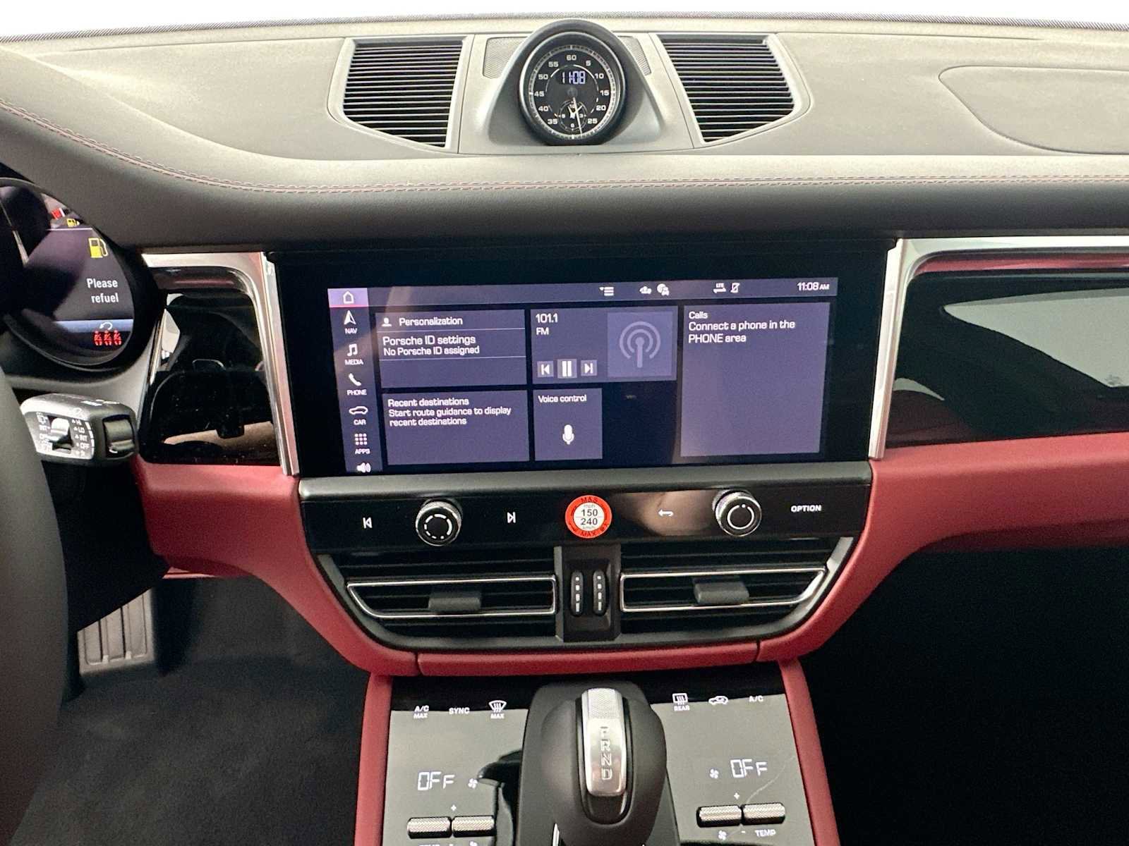 New 2025 Porsche Macan S image 17