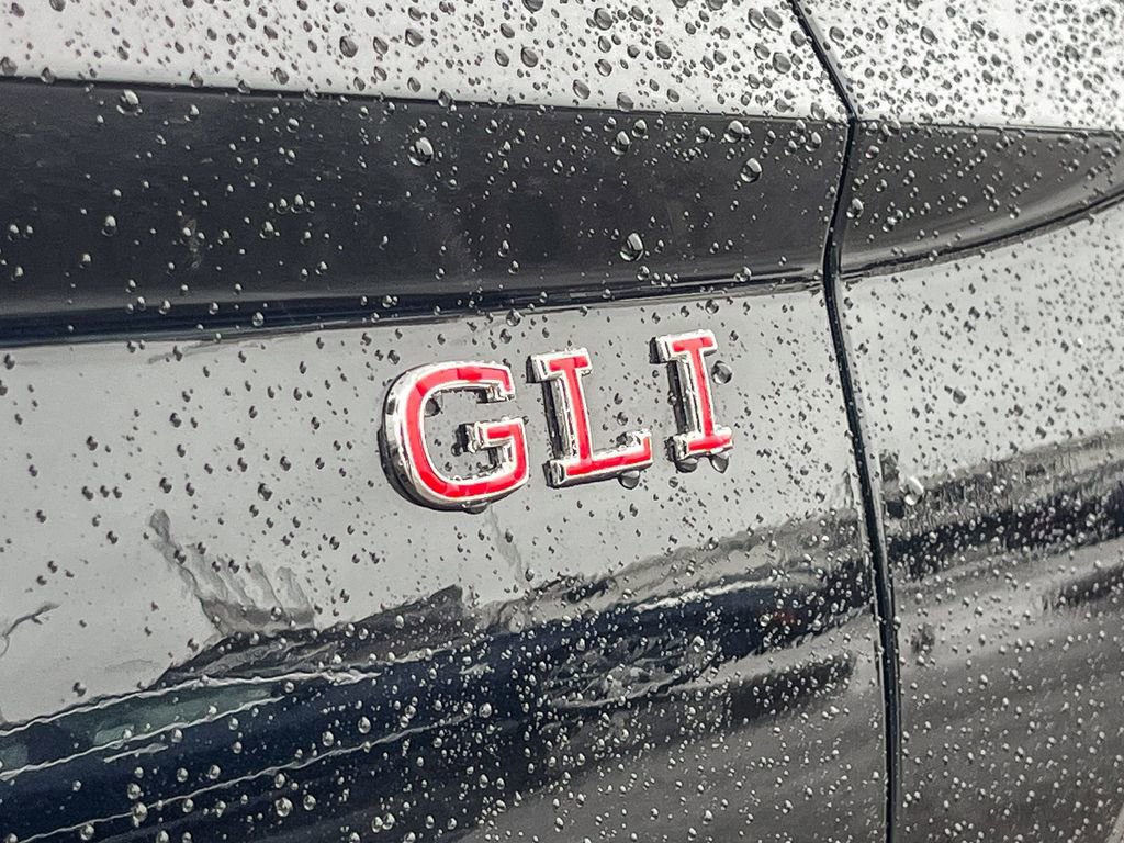 Used 2025 Volkswagen Jetta GLI Autobahn image 10