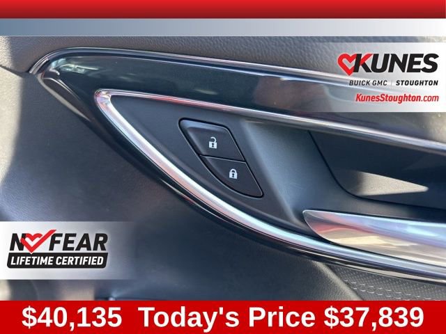 New 2025 Buick Envision Preferred image 53