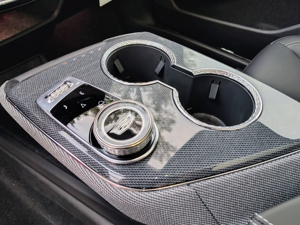 New 2027 Cadillac Optiq Sport AWD/4WD image 27