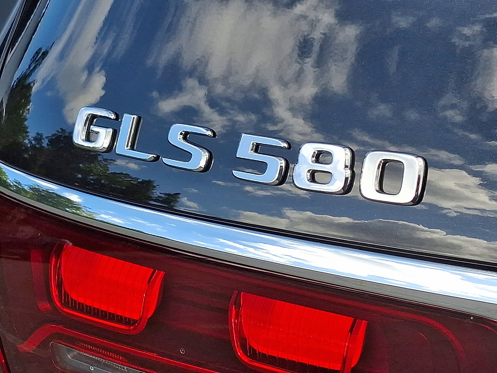 New 2026 Mercedes-Benz GLS 580 4MATIC image 20