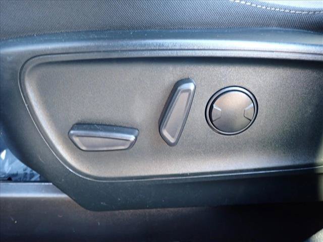 Used 2022 Ford Escape SE w/ SE Sport Appearance Package FWD image 13