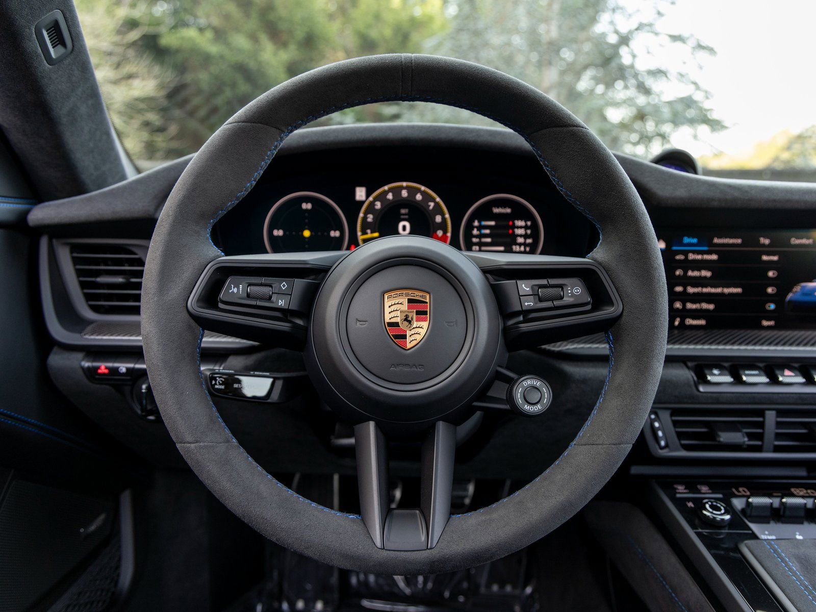 Certified 2026 Porsche 911 GT3 RWD image 39