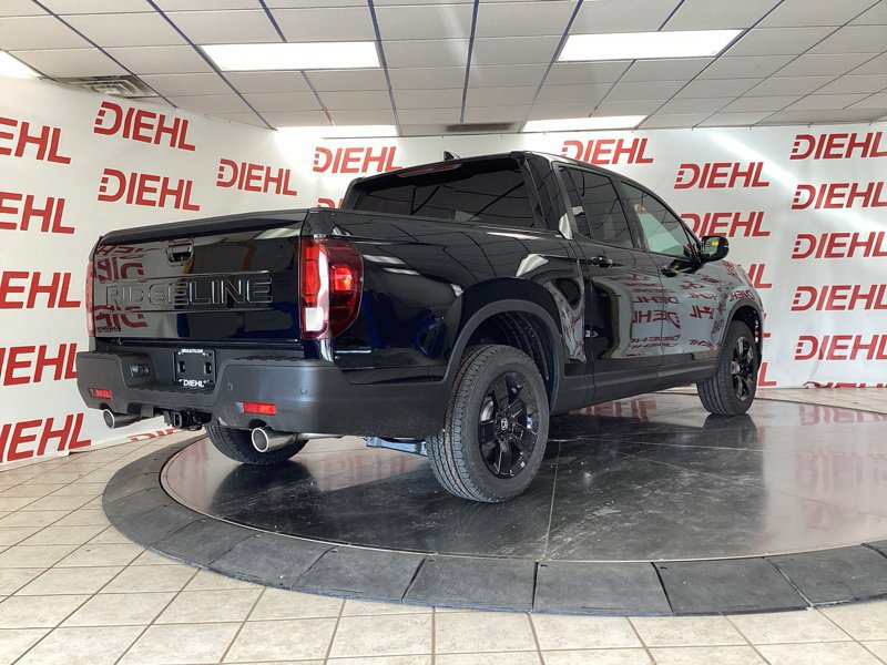 New 2026 Honda Ridgeline Black Edition image 7