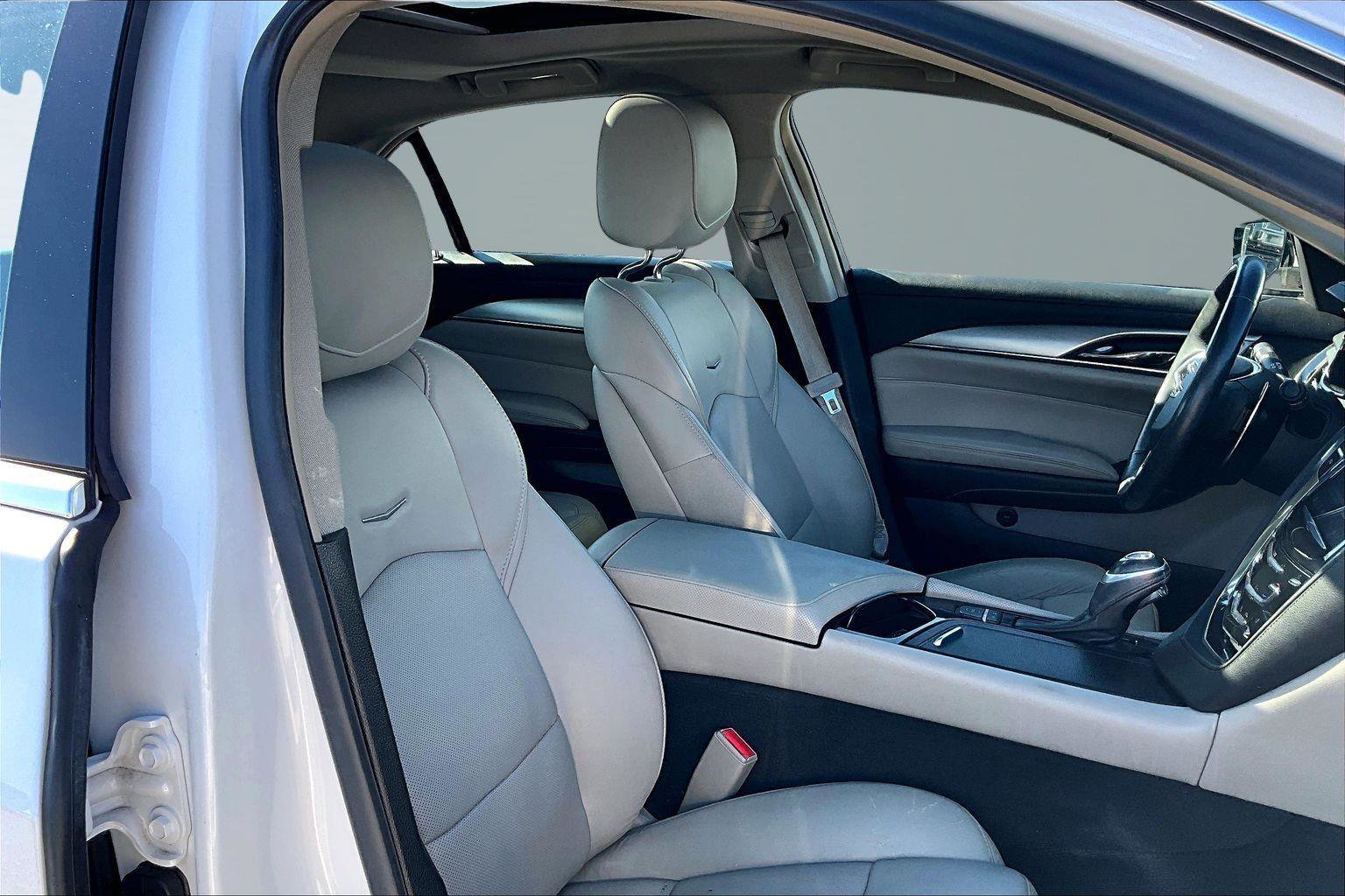 Certified 2019 Cadillac CTS Luxury image 19