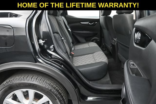 Used 2022 Nissan Rogue Sport SV AWD/4WD image 43