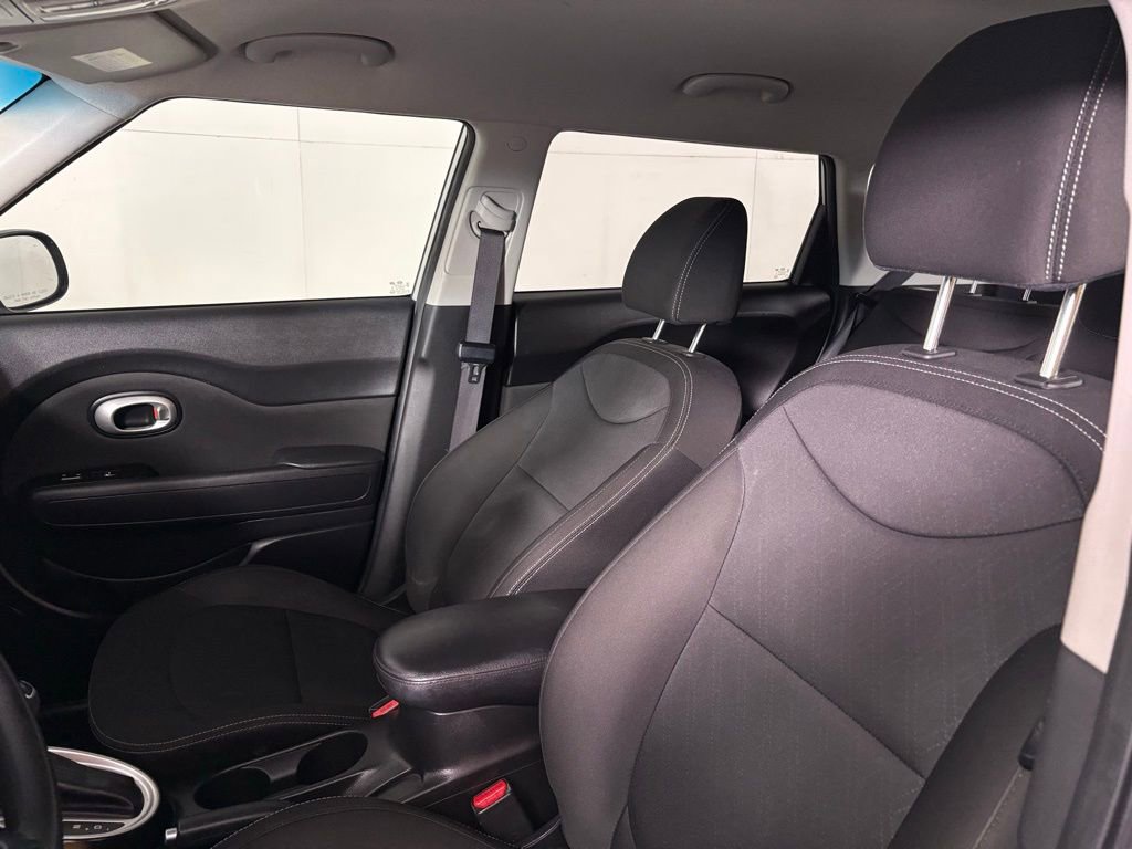 Used 2019 Kia Soul FWD image 16