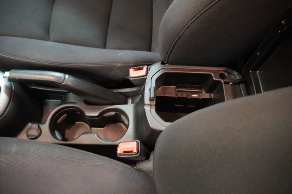 Used 2013 Chevrolet Cruze LT image 22