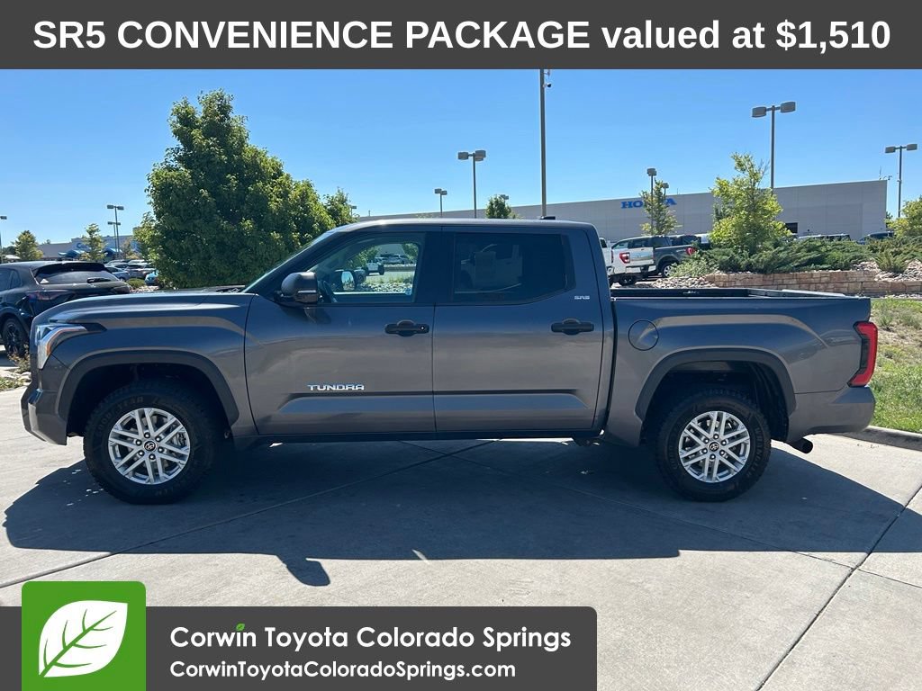 Used 2022 Toyota Tundra SR5 w/ SR5 Convenience Package AWD/4WD image 4