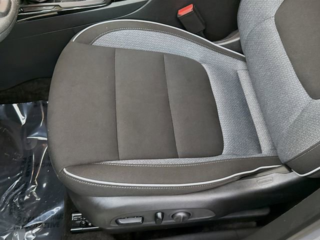 Used 2023 Chevrolet TrailBlazer LT AWD/4WD image 18