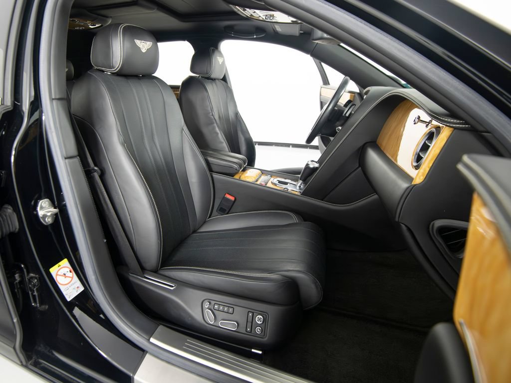 Used 2015 Bentley Flying Spur V8 AWD/4WD image 37