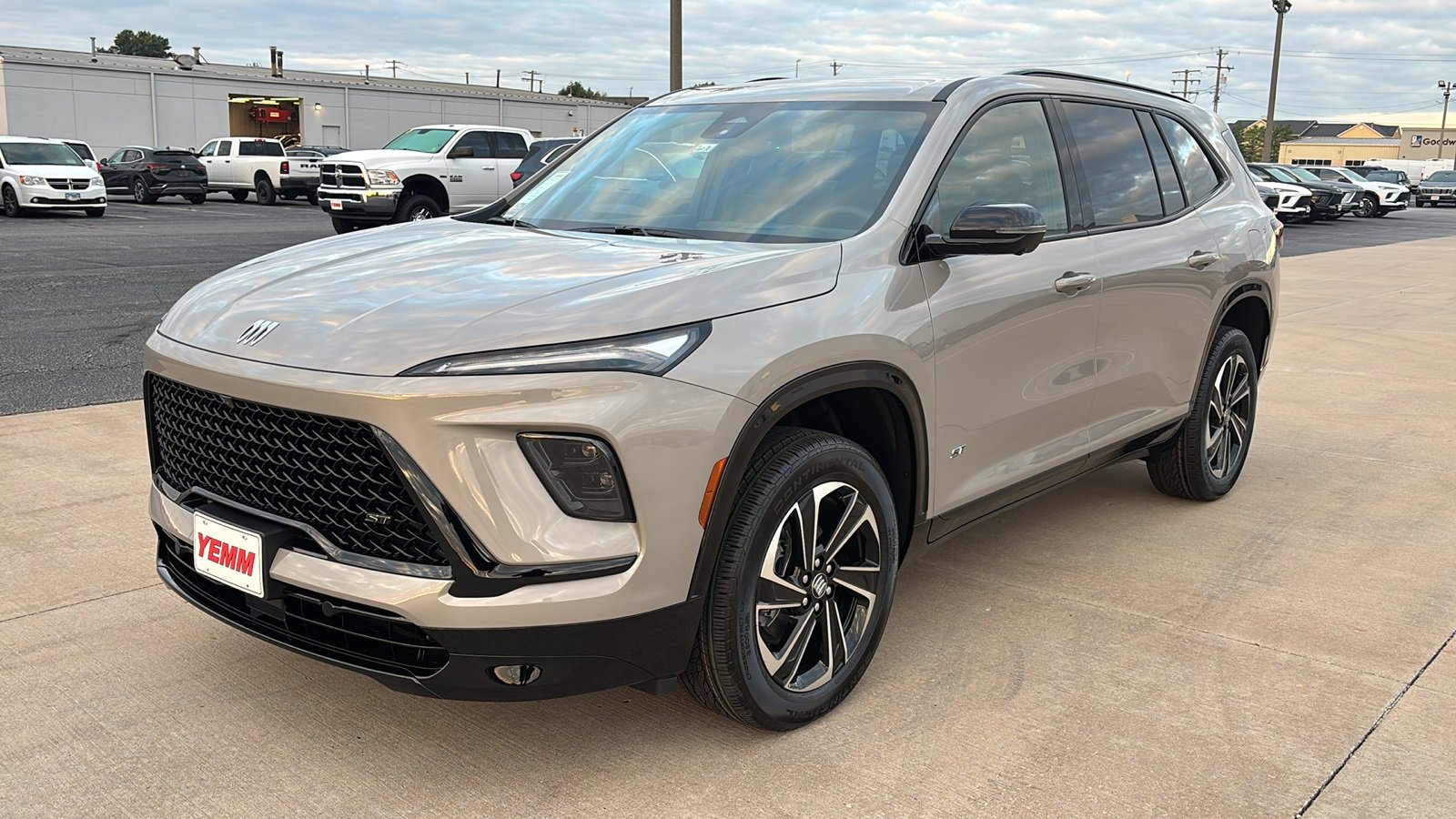 New 2026 Buick Enclave Sport Touring w/ Power Package image 5