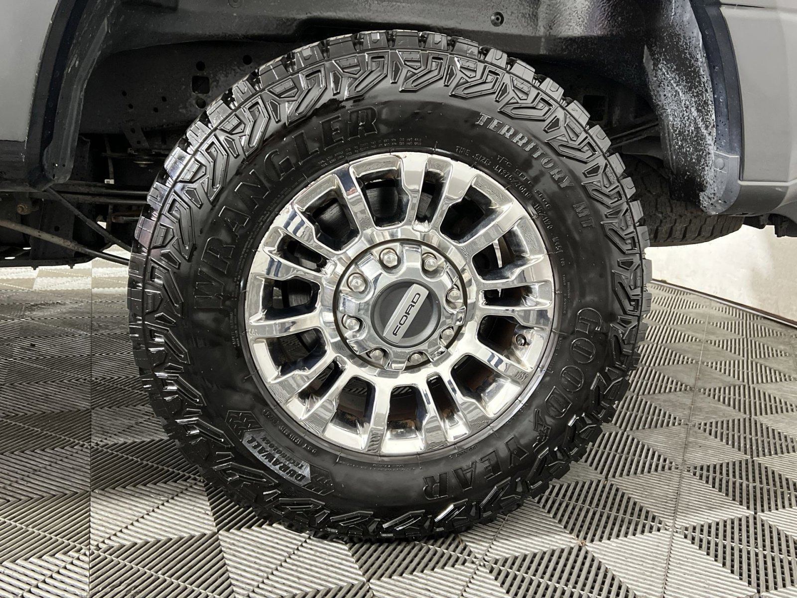 Used 2021 Ford F250 XLT w/ XLT Premium Package image 12