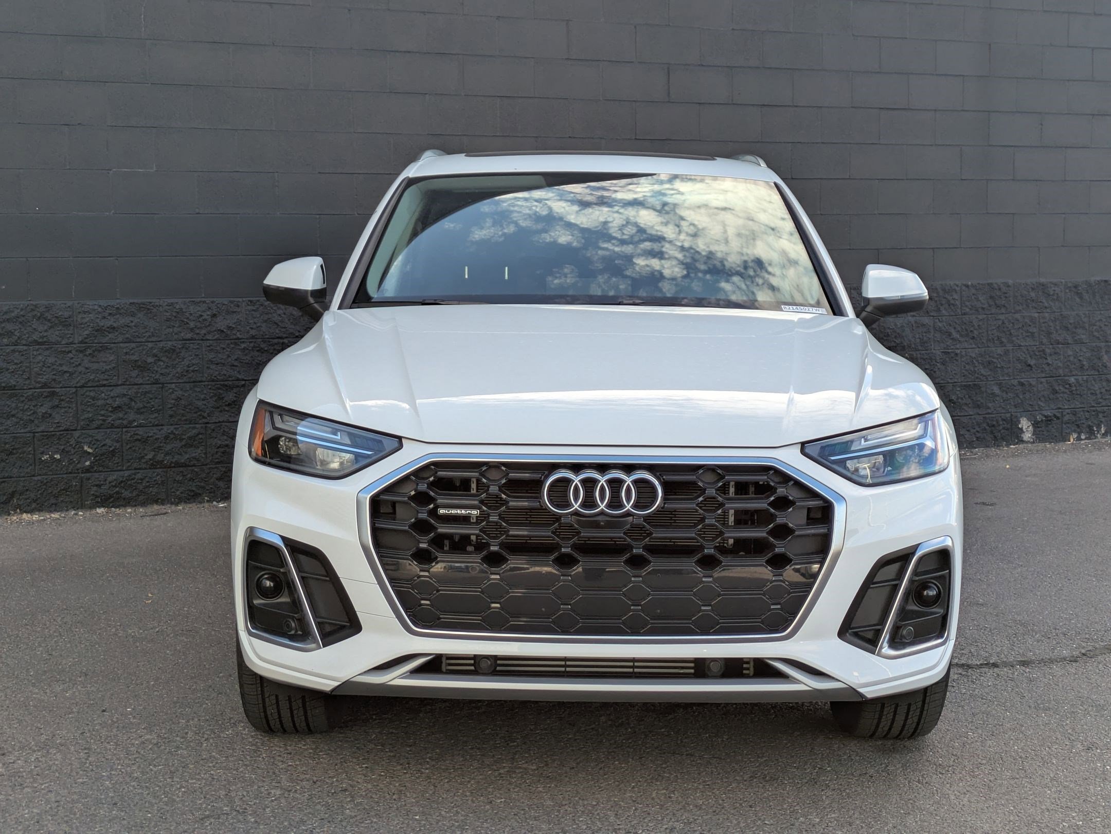 Certified 2024 Audi Q5 e Premium Plus w/ Premium Plus Package image 2