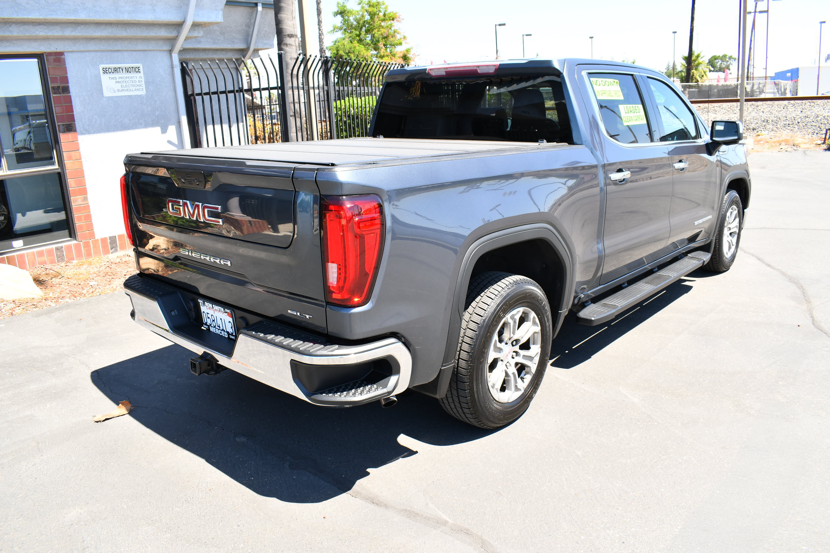 Used 2019 GMC Sierra 1500 SLT RWD image 8