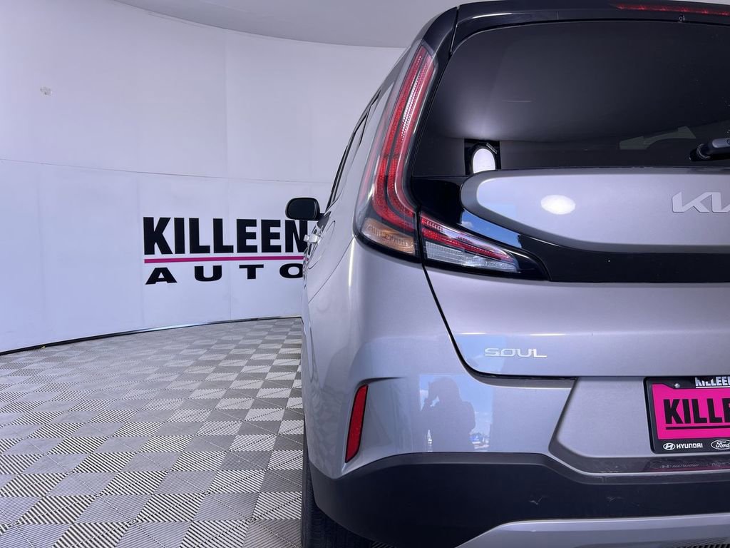 Used 2024 Kia Soul LX w/ Option Group 015 image 31