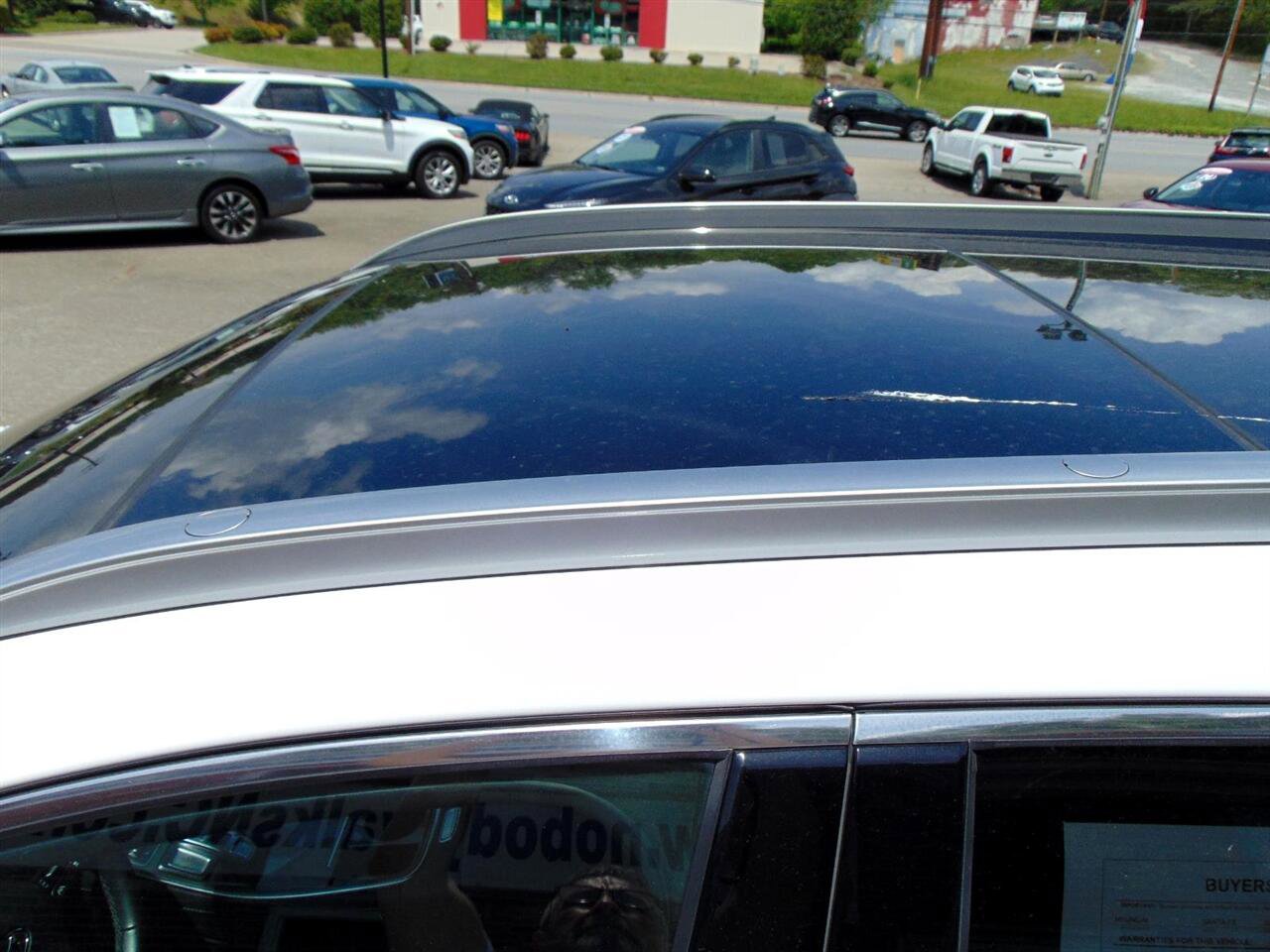 Used 2023 Hyundai Santa Fe Limited image 14