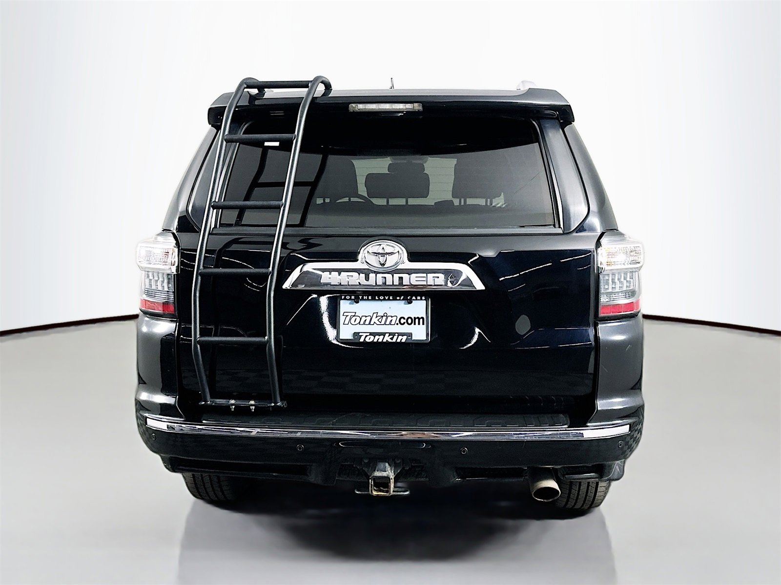 Used 2016 Toyota 4Runner Limited image 6