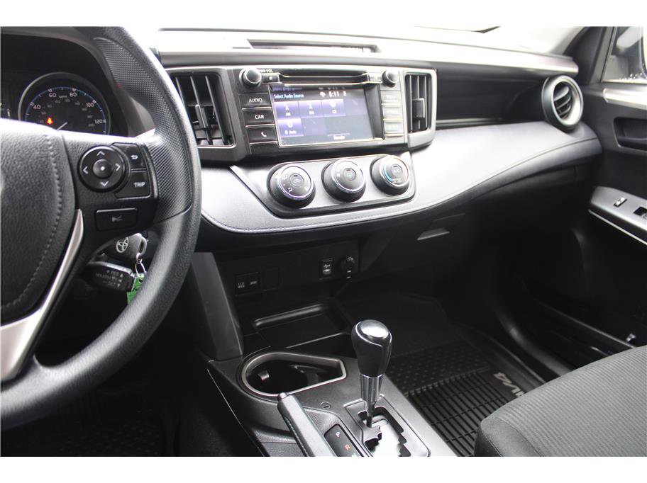 Used 2017 Toyota RAV4 LE w/ All Weather Liner Package image 21