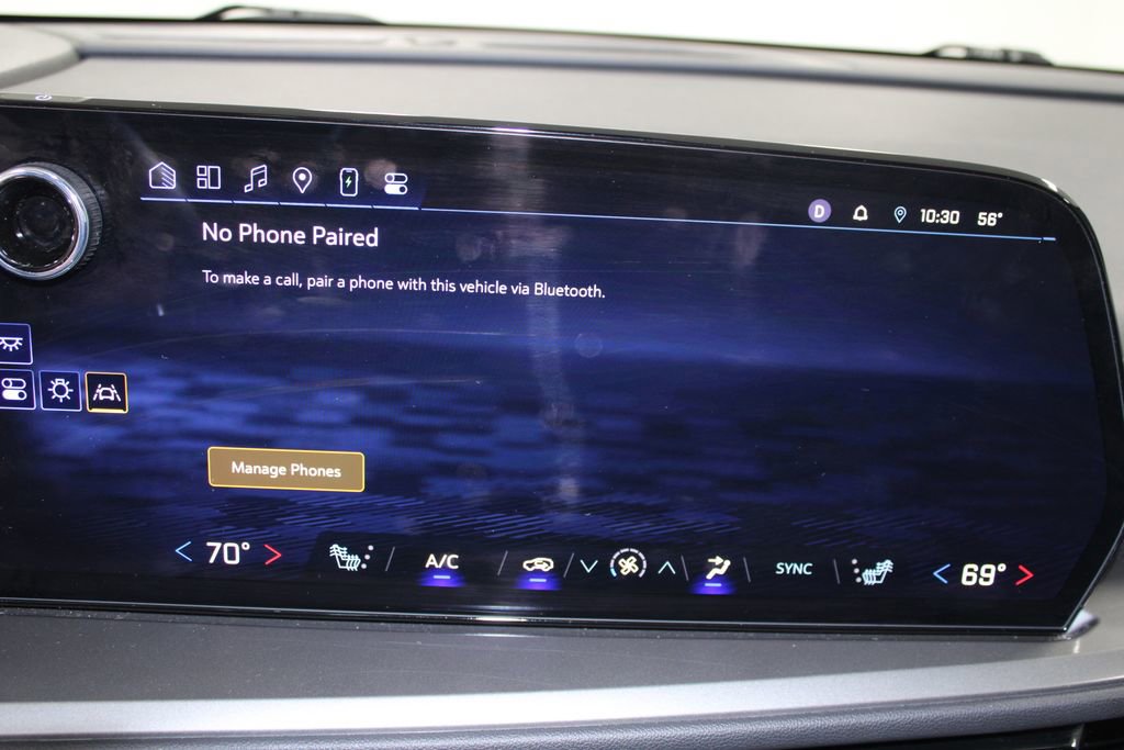 Used 2024 Chevrolet Traverse LT image 49