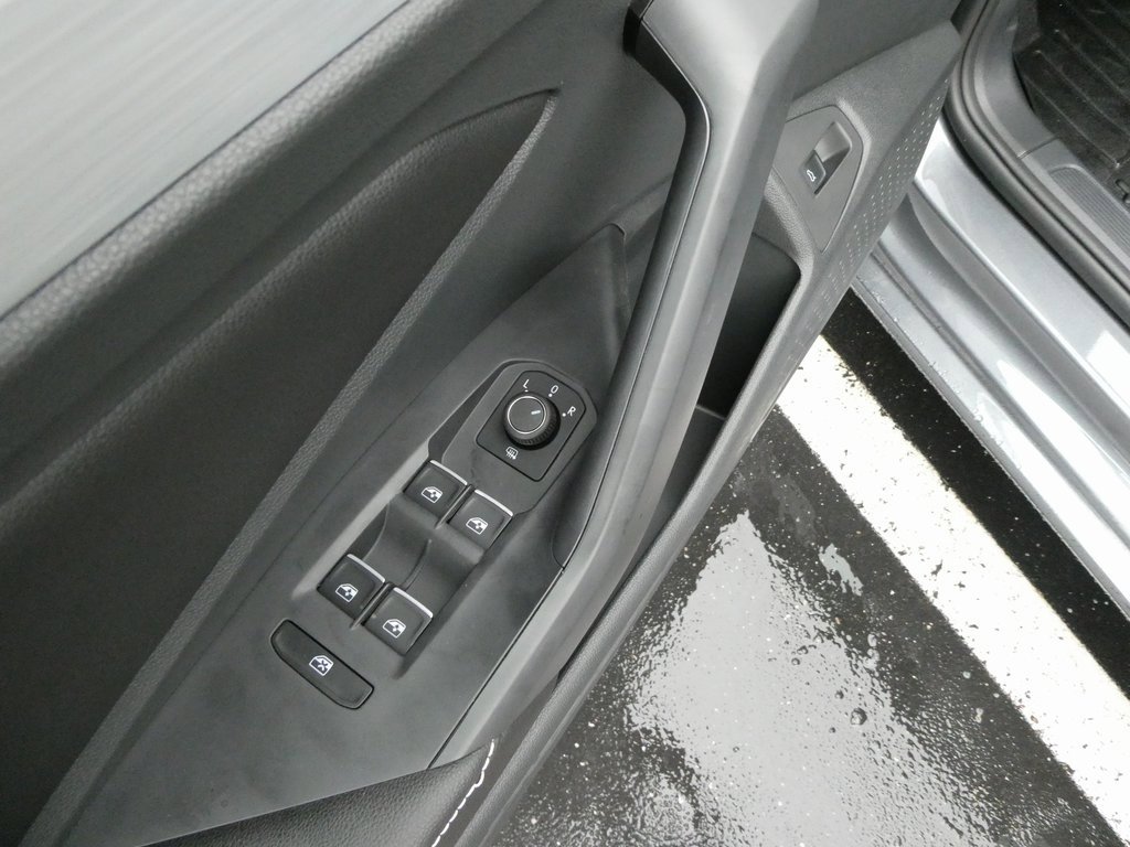 New 2025 Volkswagen Jetta Sport image 29