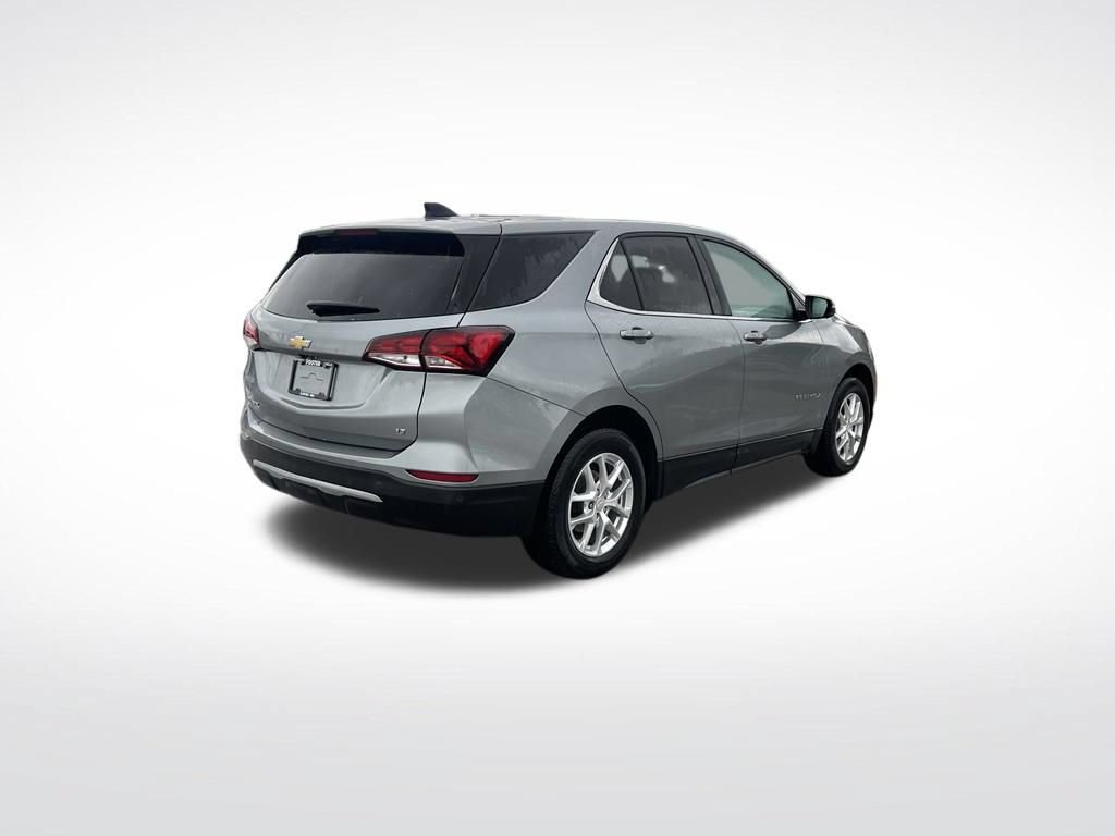 Used 2024 Chevrolet Equinox LT FWD image 5