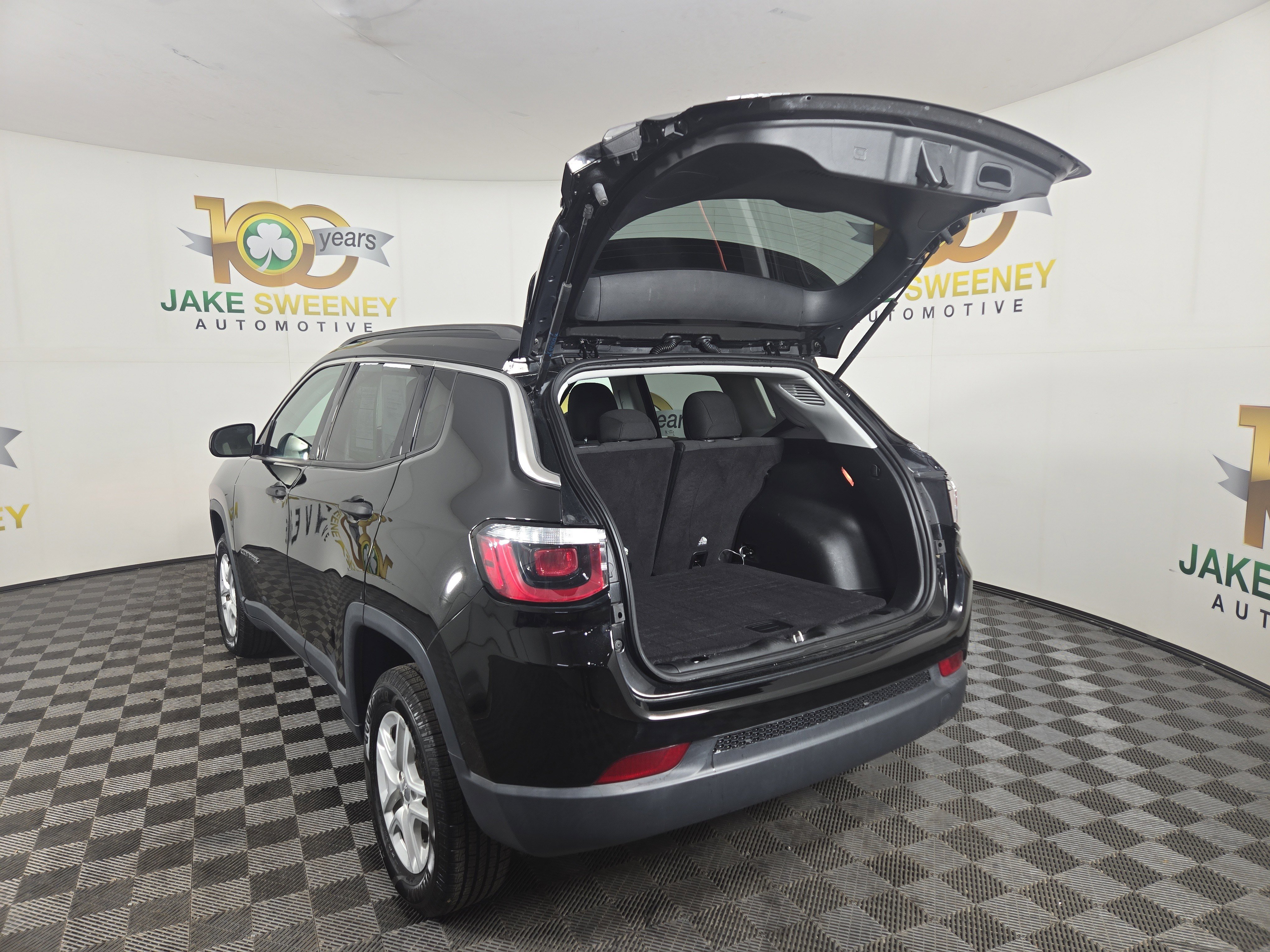 Used 2019 Jeep Compass Sport image 30