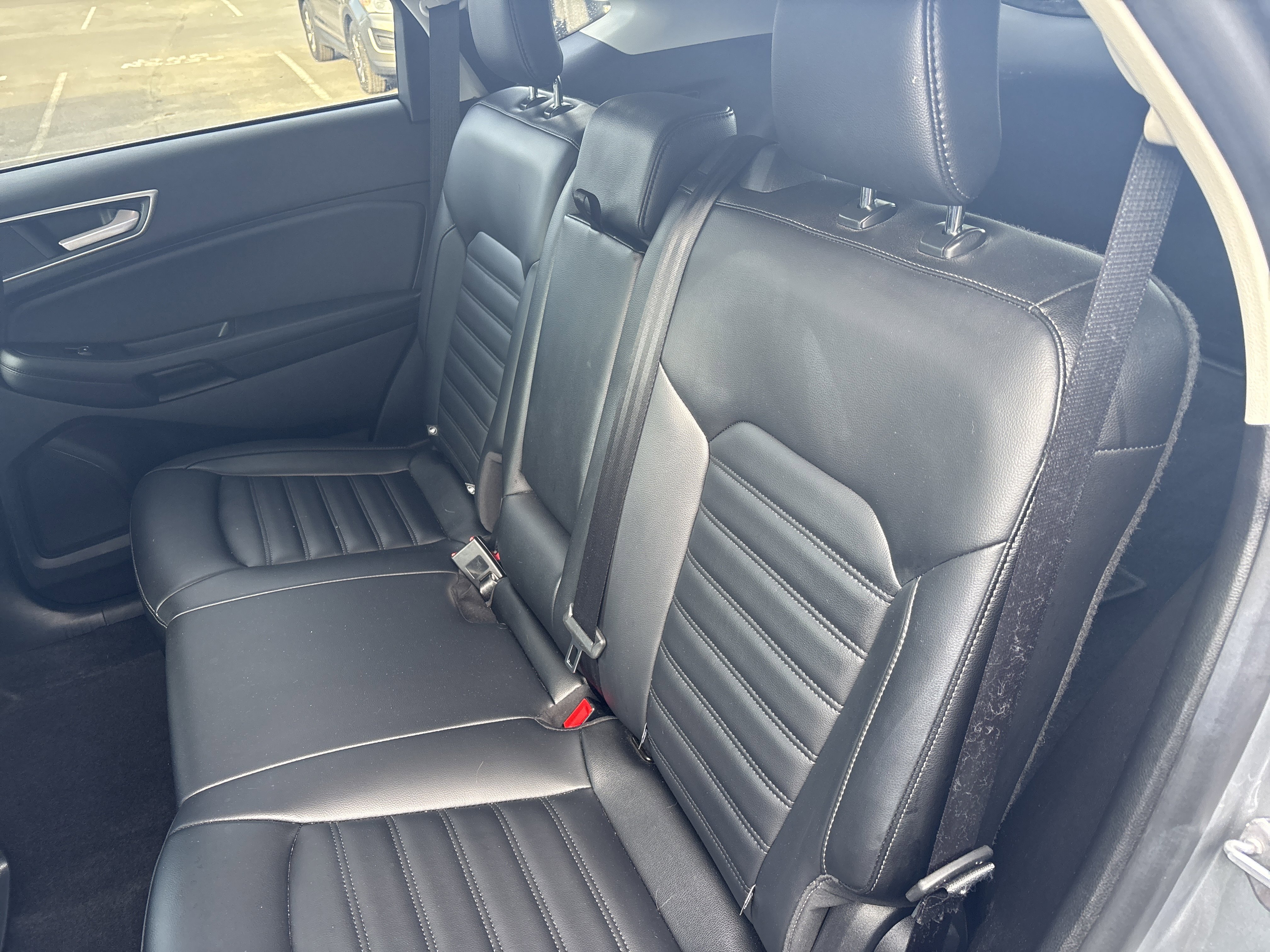 Used 2024 Ford Edge SEL image 13