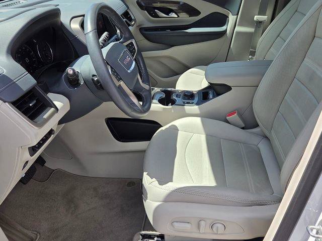 Used 2022 GMC Terrain Denali w/ Denali Premium Package AWD/4WD image 10
