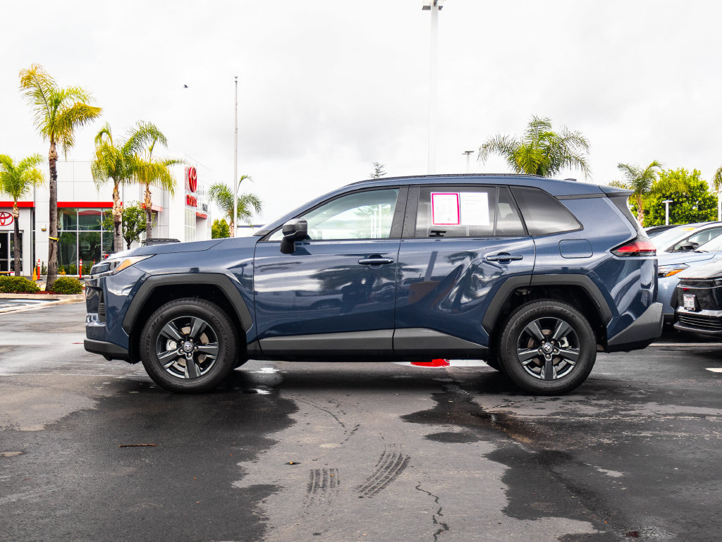 Used 2026 Toyota RAV4 LE FWD image 5