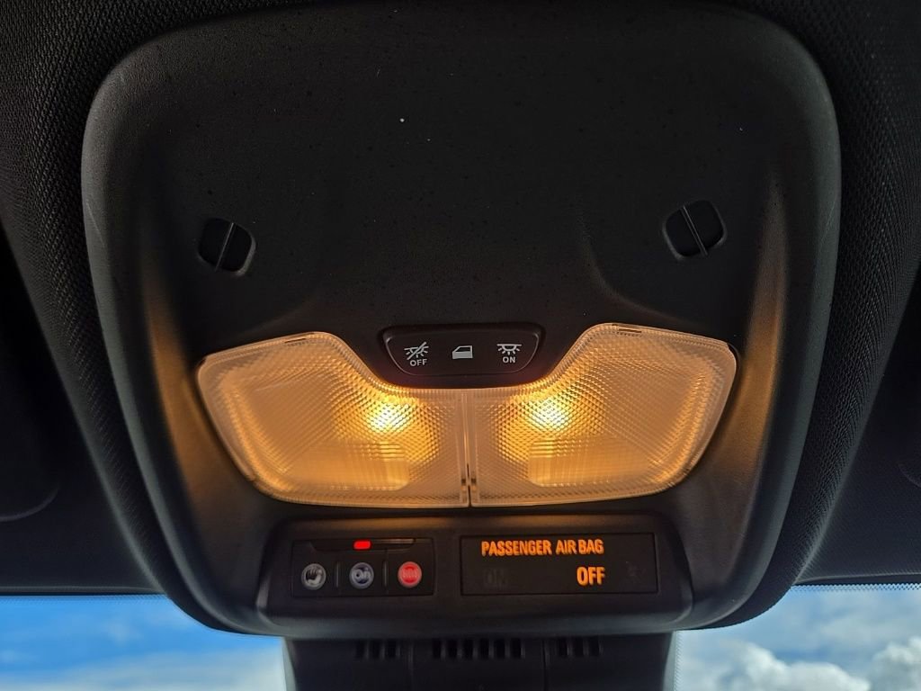 Used 2023 Chevrolet Colorado LT w/ LT Convenience Package image 33