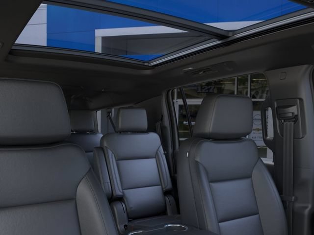 New 2026 Chevrolet Suburban Z71 w/ Z71 Off-Road Package AWD/4WD image 24