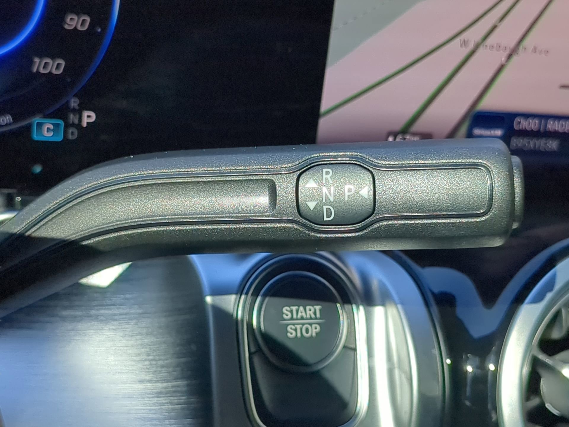 Used 2024 Mercedes-Benz EQB 300 4MATIC image 54