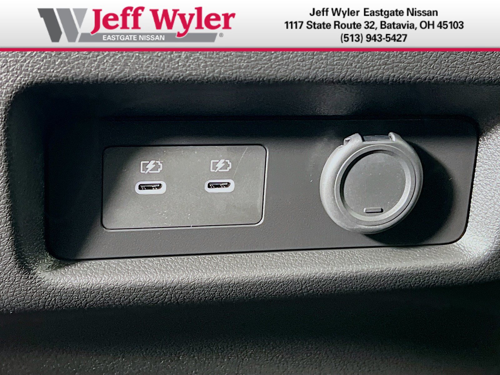 New 2026 Nissan Armada SL w/ Captain's Chari Seat Package AWD/4WD image 29