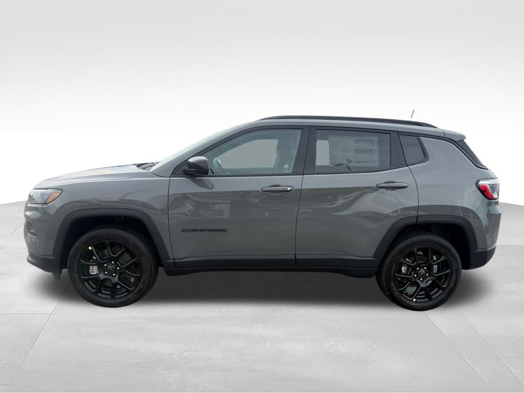 New 2026 Jeep Compass Latitude AWD/4WD image 2