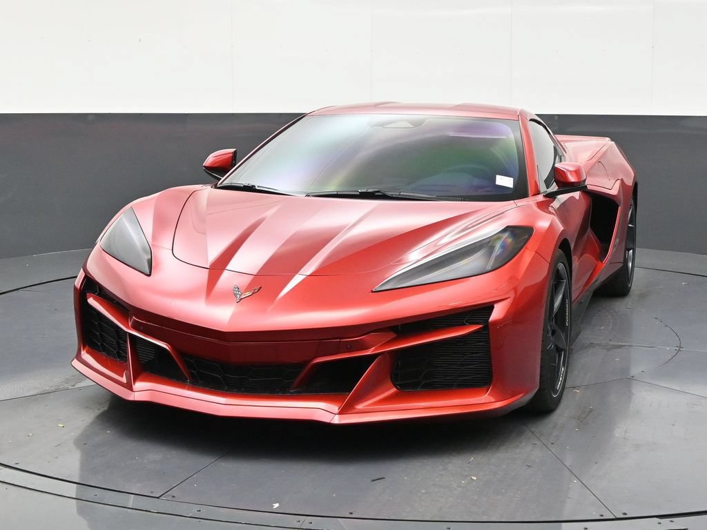 Used 2025 Chevrolet Corvette E-Ray w/ Stealth Interior Trim Package AWD/4WD image 8