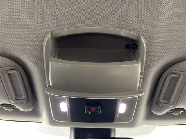 Used 2023 Toyota Camry SE image 37