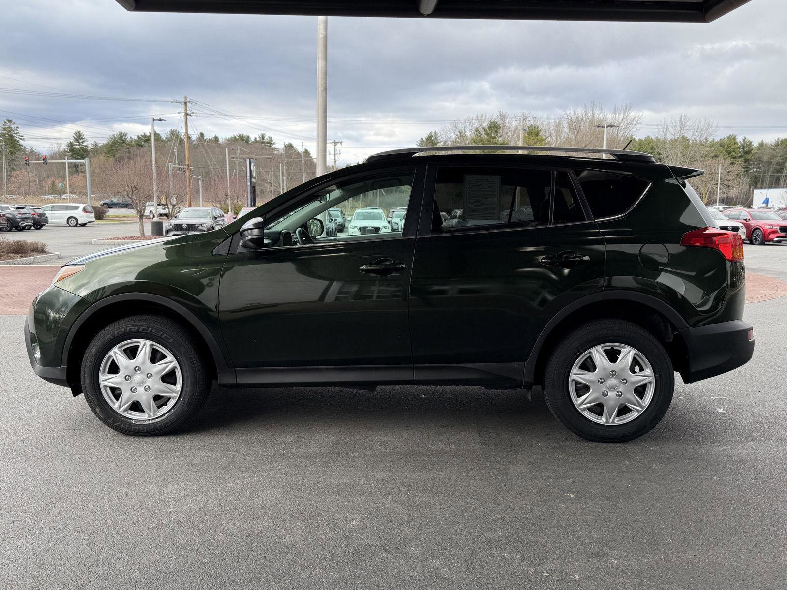 Used 2013 Toyota RAV4 LE image 8