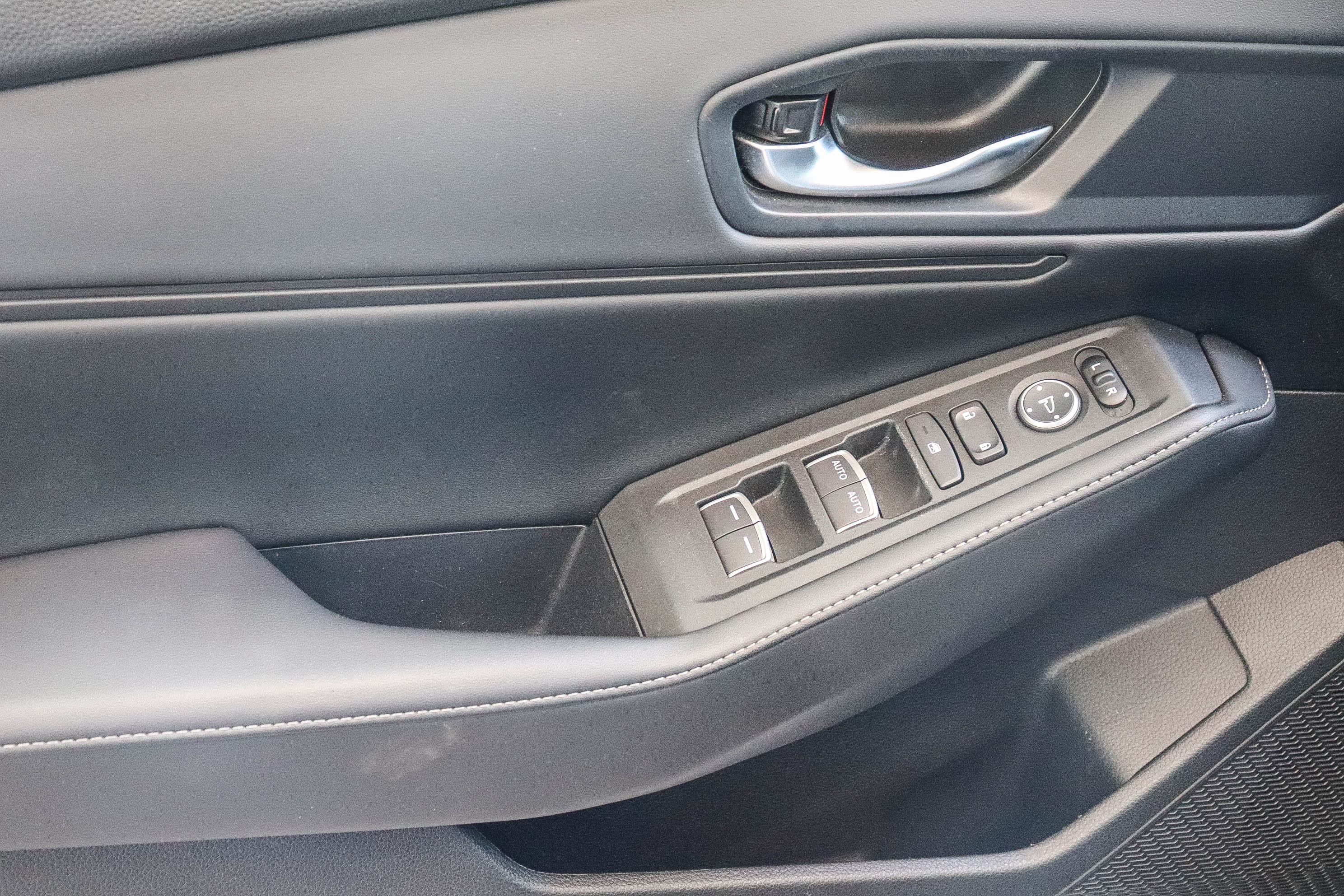 Certified 2025 Honda Accord Sport image 24