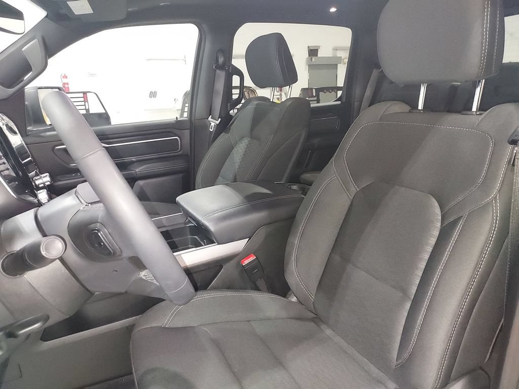 New 2026 RAM 1500 Big Horn AWD/4WD image 17