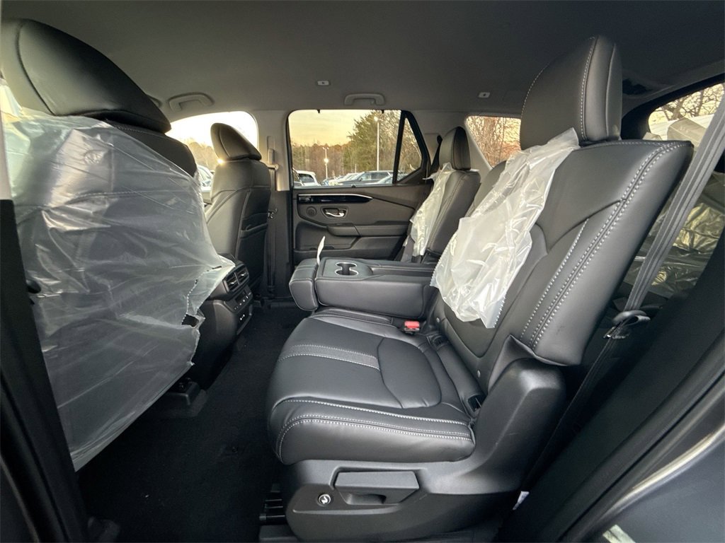 New 2025 Honda Pilot EX-L image 23