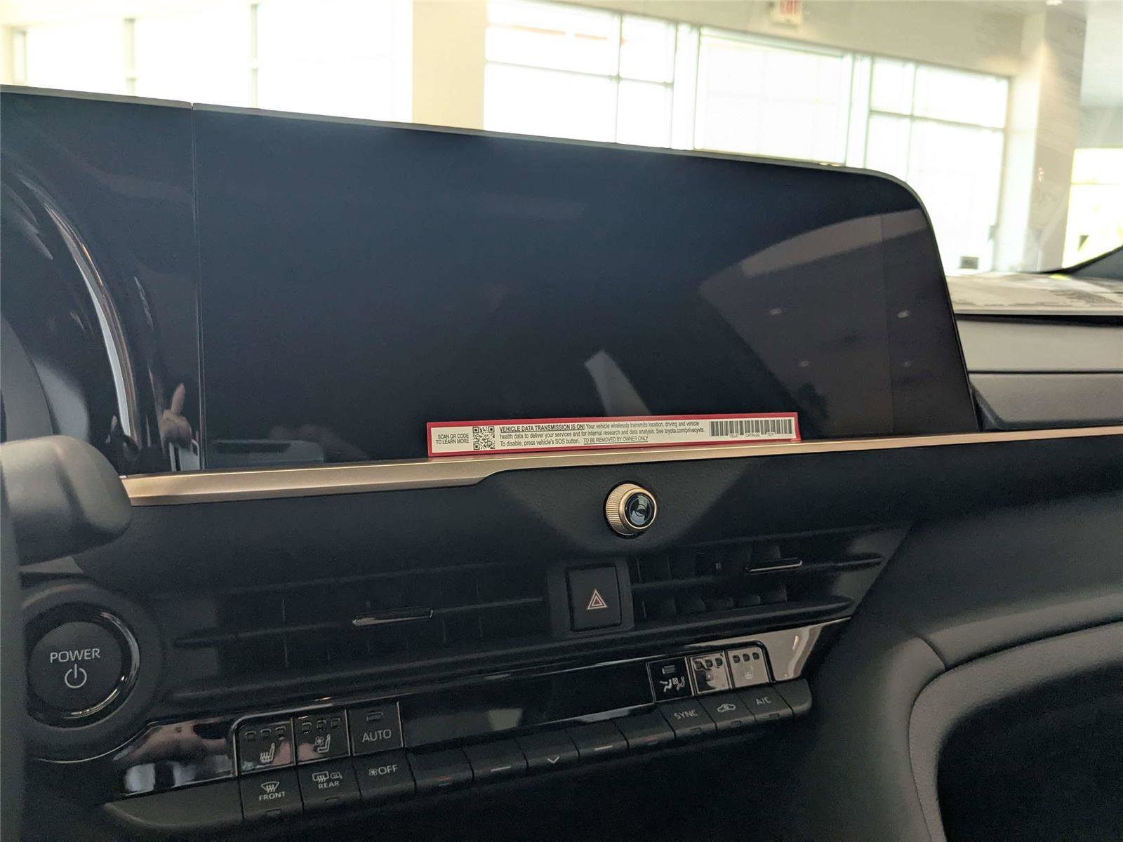 New 2026 Toyota Crown Platinum image 14