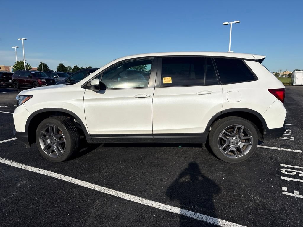 Used 2023 Honda Passport EX-L image 8