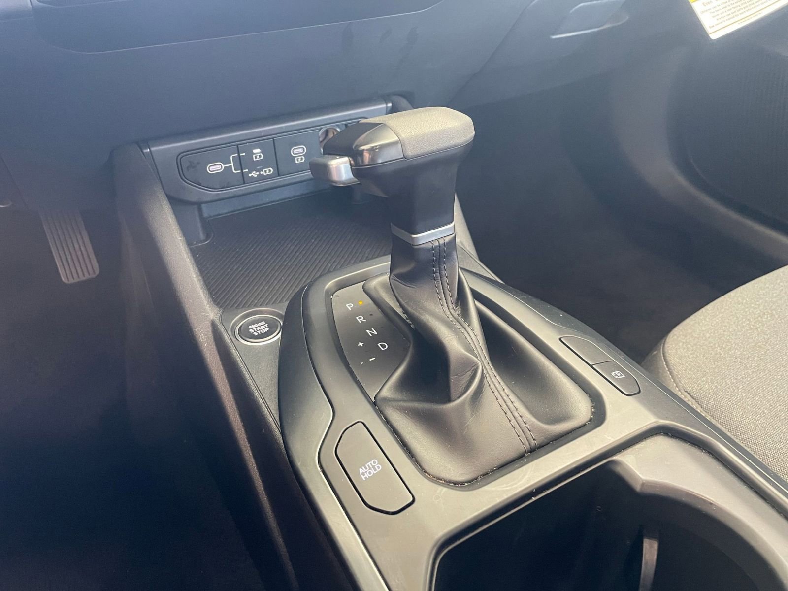 Used 2025 Kia K4 LXS image 42