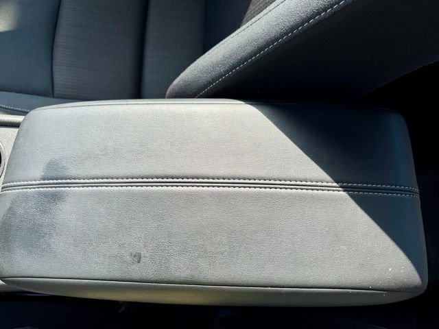 Used 2025 Nissan Altima 2.5 SV FWD image 35
