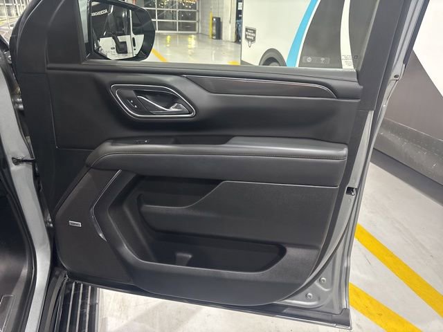 Used 2024 GMC Yukon AT4 w/ AT4 Premium Package AWD/4WD image 38