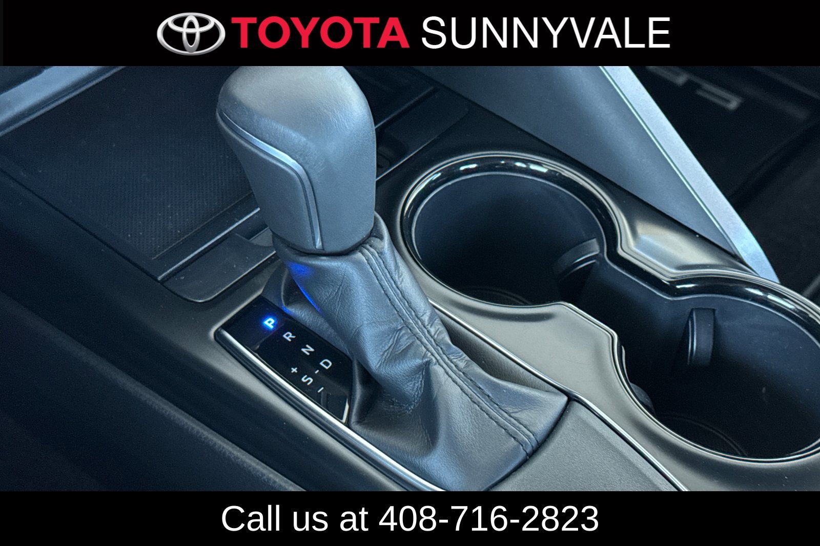 Used 2019 Toyota Camry SE w/ Convenience Package FWD image 24