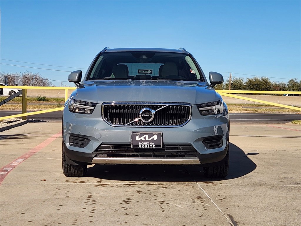 Used 2020 Volvo XC40 T5 Momentum w/ Protection Package Premier video 2
